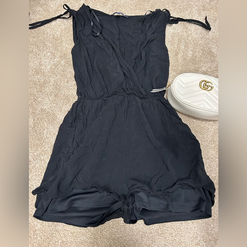 🖤 tiny black romper - Picture 3 of 5
